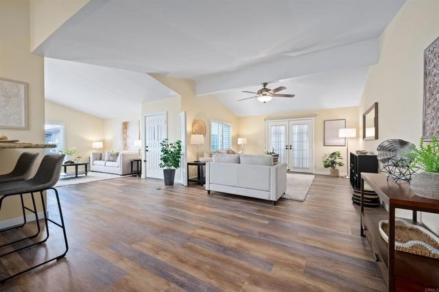 635 Via Santa Cruz, Vista, CA 92081