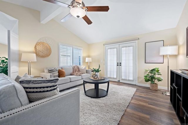 635 Via Santa Cruz, Vista, CA 92081