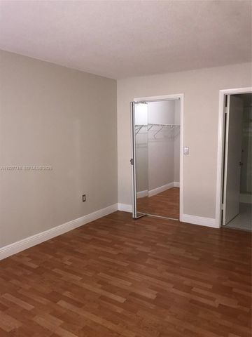 10431 N Kendall Dr D106, Miami, FL 33176