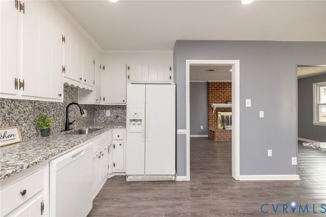 2601 Bent Oaks Dr, Colonial Heights, VA 23834