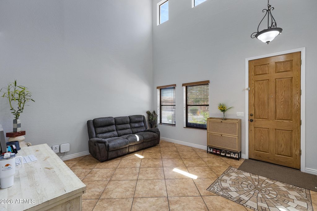 366 E MULE TRAIN Trail, San Tan Valley, AZ 85143 — photo 4