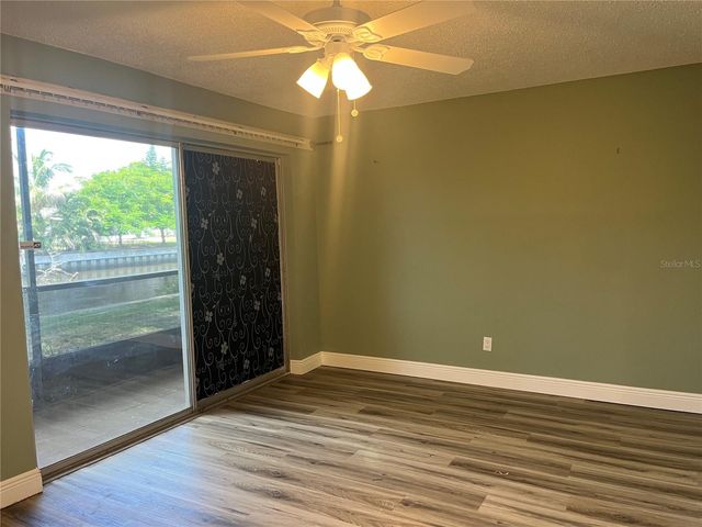 9105 TUDOR DRIVE F103, Tampa, FL 33615
