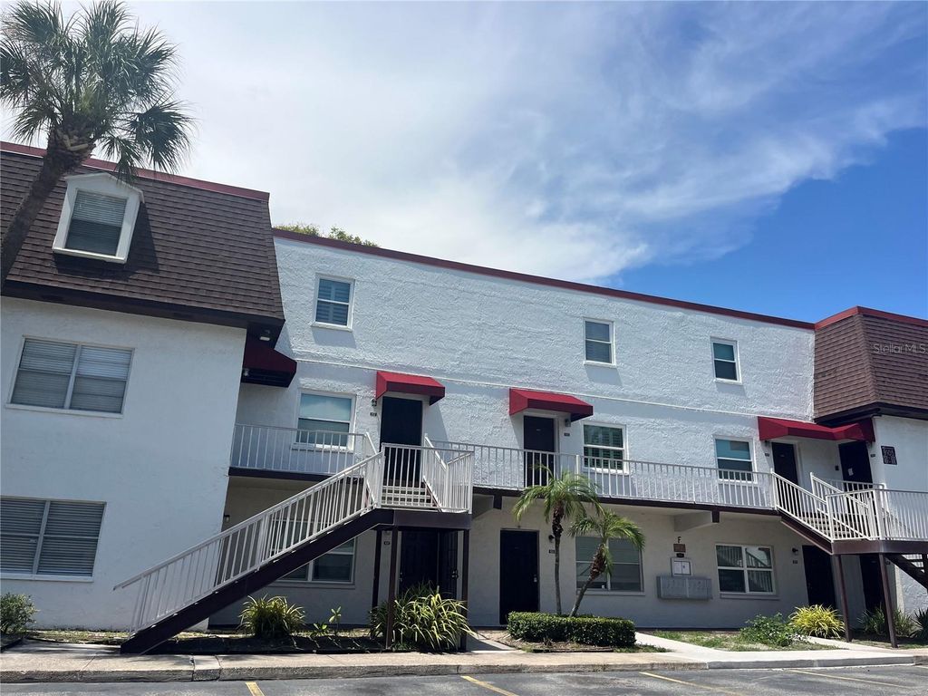 9105 TUDOR DRIVE F103, Tampa, FL 33615