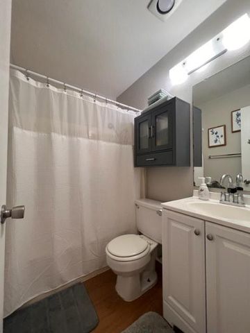 12306 Deer Falls DR B, Austin, TX 78729