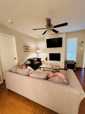 12306 Deer Falls DR B, Austin, TX 78729