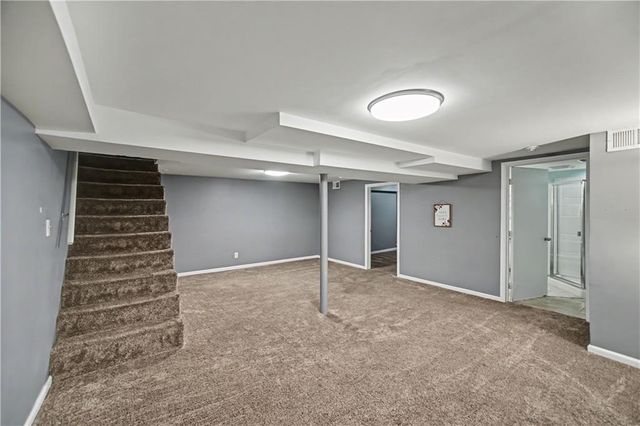 2200 W 74th Terrace, Prairie Village, KS 66208