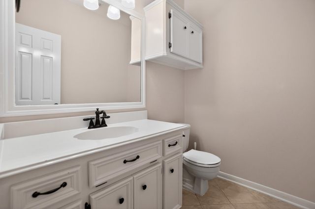 47 N Buck Ridge, The Woodlands, TX 77381