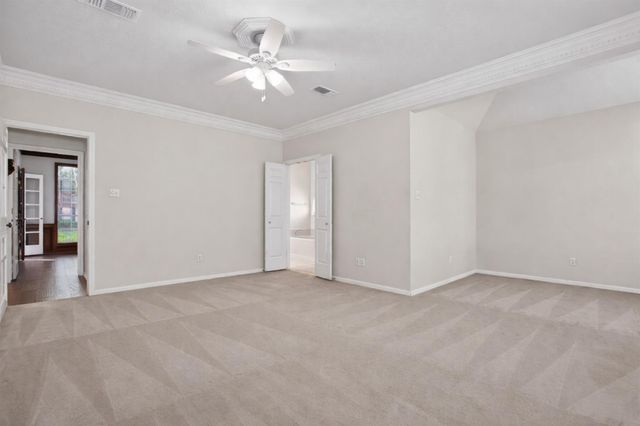 47 N Buck Ridge, The Woodlands, TX 77381