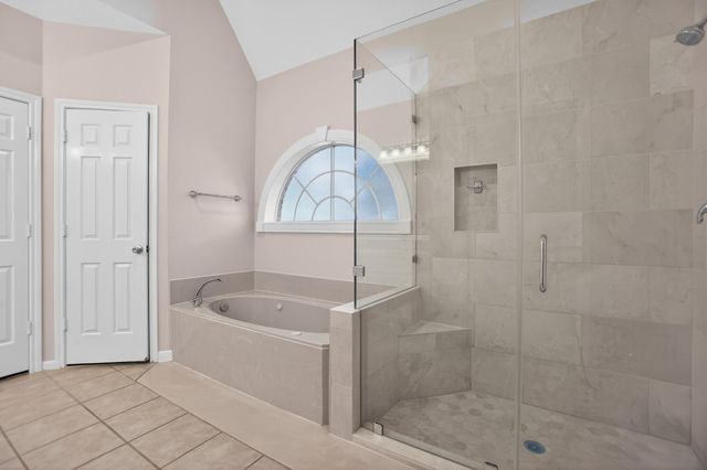 47 N Buck Ridge, The Woodlands, TX 77381