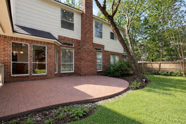 47 N Buck Ridge, The Woodlands, TX 77381