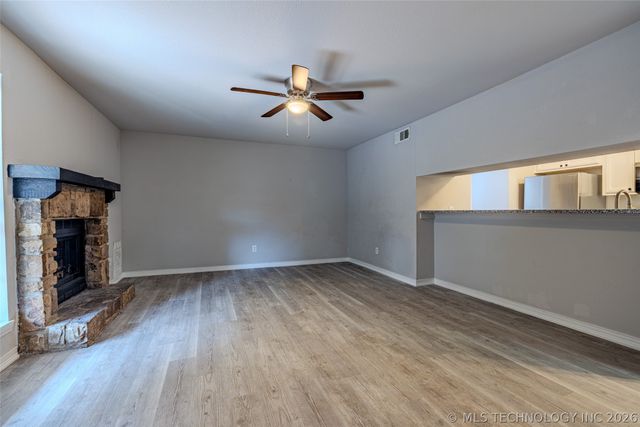 6504 S Memorial Drive 12E, Tulsa, OK 74133