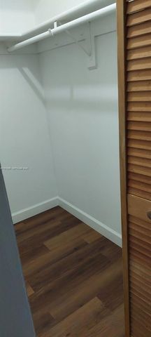 7730 Camino Real F-309, Miami, FL 33143