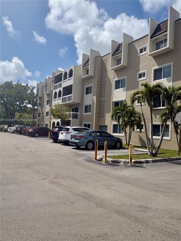 7730 Camino Real F-309, Miami, FL 33143