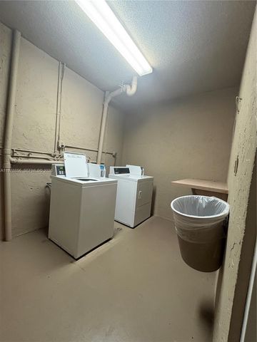 7730 Camino Real F-309, Miami, FL 33143