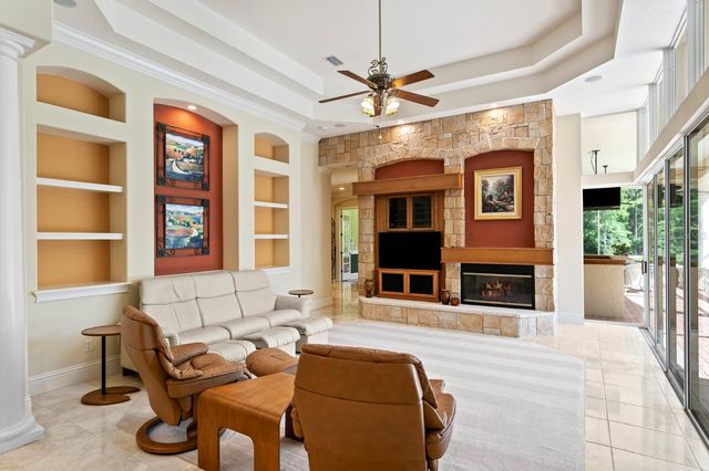 2997 KENSINGTON TRACE, Tarpon Springs, FL 34688