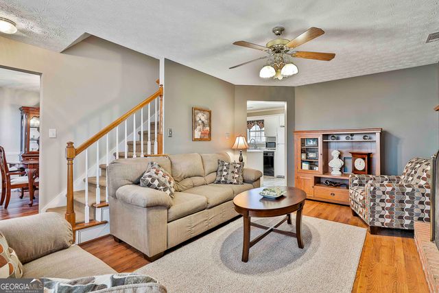 809 Lora Smith Road, Newnan, GA 30265