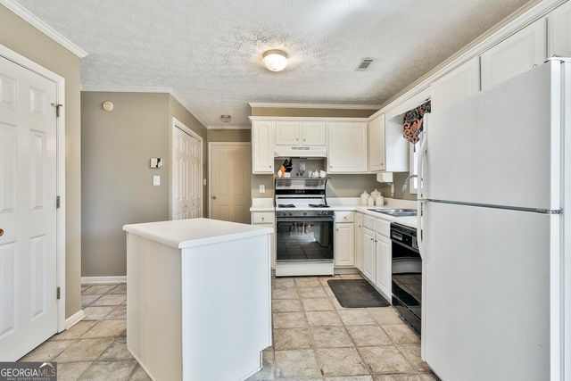 809 Lora Smith Road, Newnan, GA 30265