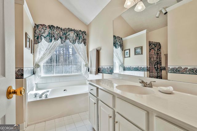 809 Lora Smith Road, Newnan, GA 30265