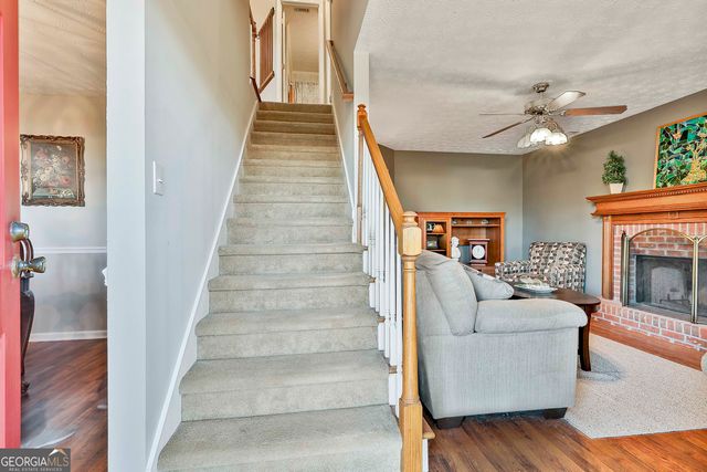 809 Lora Smith Road, Newnan, GA 30265