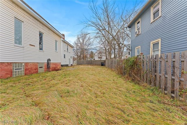 4591 W 41st Street, Cleveland, OH 44109