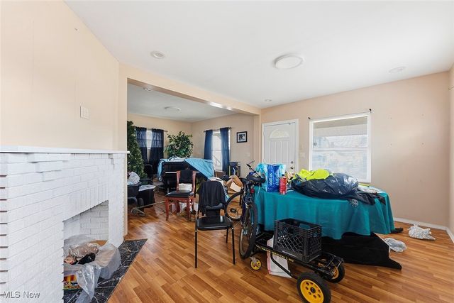 4591 W 41st Street, Cleveland, OH 44109