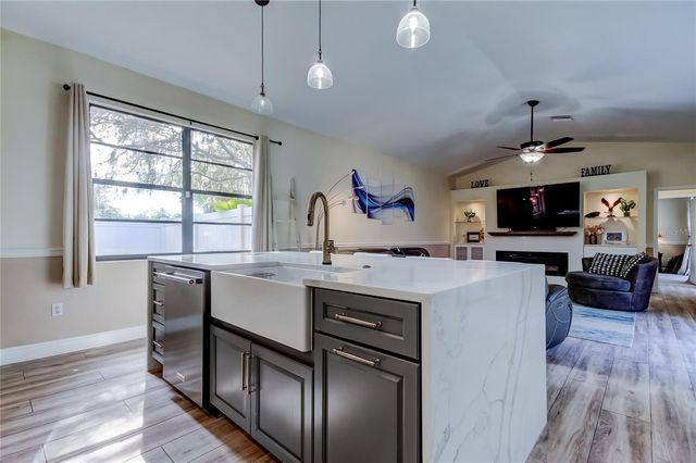 17015 WINNERS CIRCLE, Odessa, FL 33556