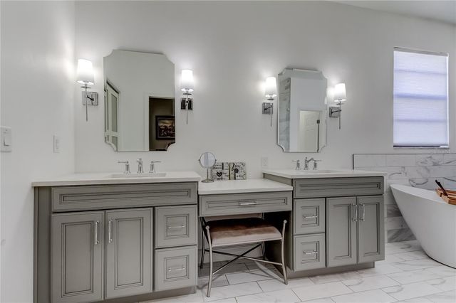 17015 WINNERS CIRCLE, Odessa, FL 33556