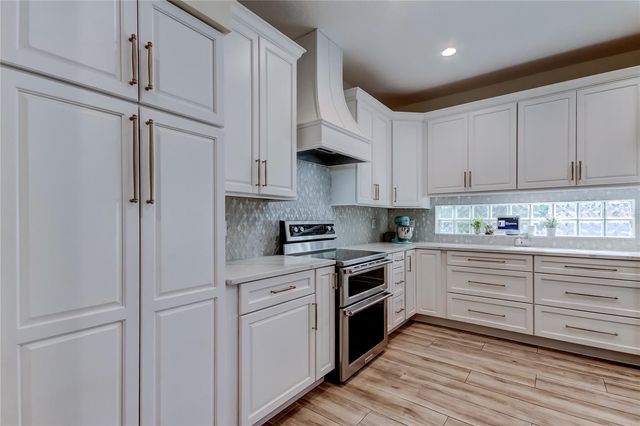 17015 WINNERS CIRCLE, Odessa, FL 33556