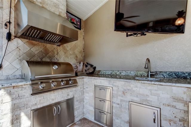 17015 WINNERS CIRCLE, Odessa, FL 33556