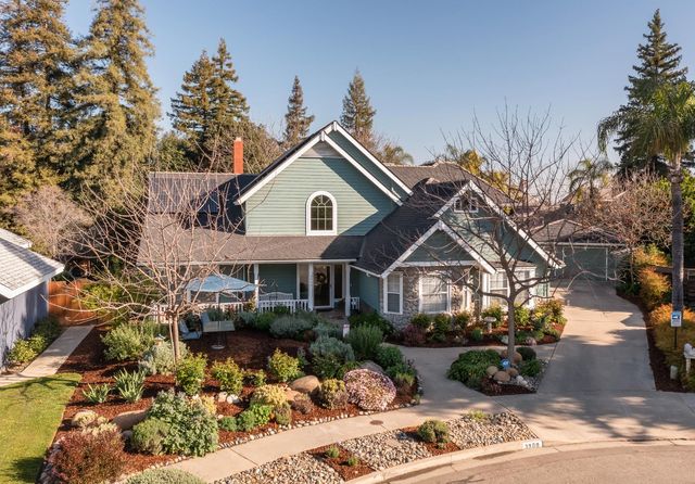 3900 W Allen Court, Visalia, CA 93291