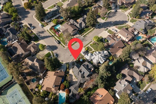 3900 W Allen Court, Visalia, CA 93291