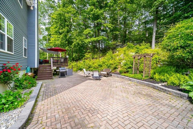 59 Millpond Lane, Holmes, NY 12531