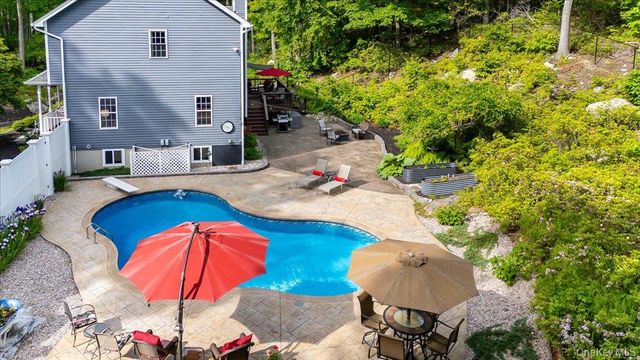 59 Millpond Lane, Holmes, NY 12531