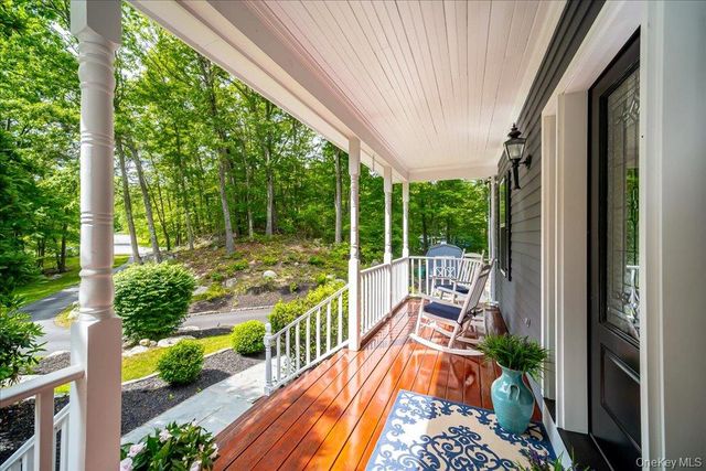 59 Millpond Lane, Holmes, NY 12531