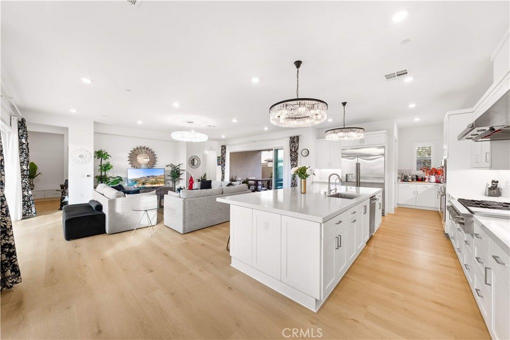 Image 20 of property listing at 262 Sora, Irvine, CA 92618