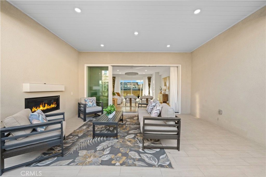 Image 25 of property listing at 262 Sora, Irvine, CA 92618