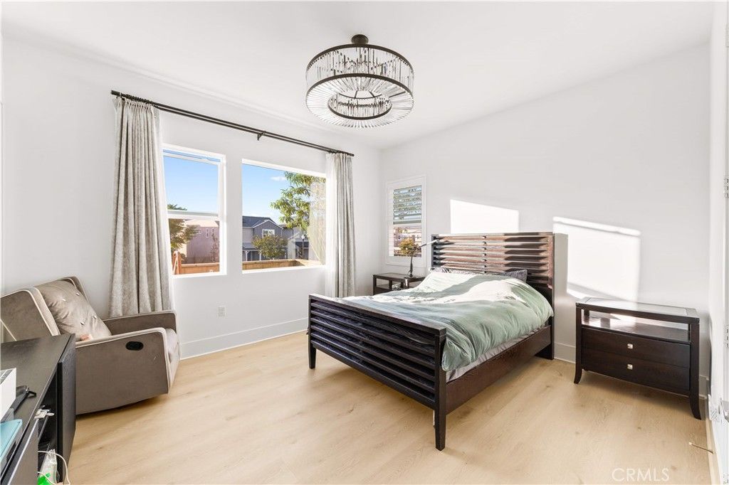 Image 36 of property listing at 262 Sora, Irvine, CA 92618