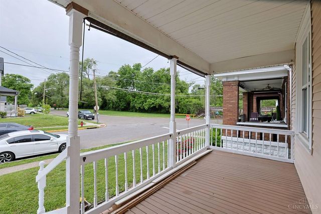 528 Linden Street, Elmwood Place, OH 45216