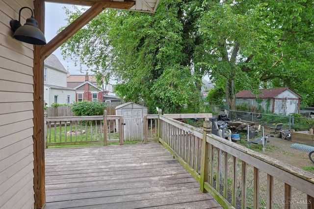 528 Linden Street, Elmwood Place, OH 45216