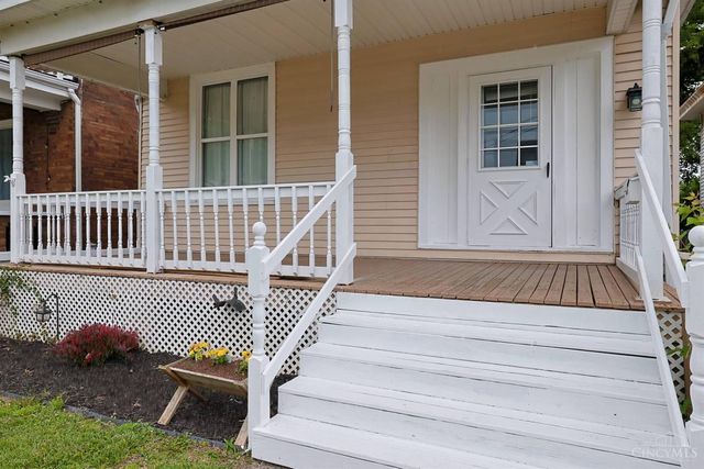 528 Linden Street, Elmwood Place, OH 45216