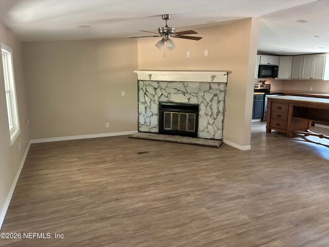 636 UNION Avenue, Interlachen, FL 32148