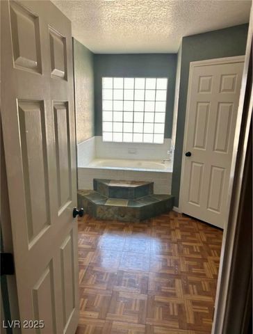 3508 North Tenaya Way, Las Vegas, NV 89129