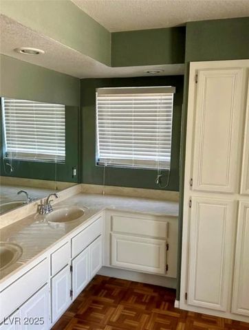 3508 North Tenaya Way, Las Vegas, NV 89129