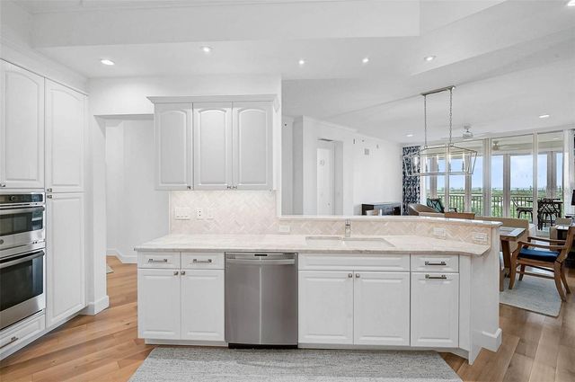 409 N POINT ROAD 802, Osprey, FL 34229