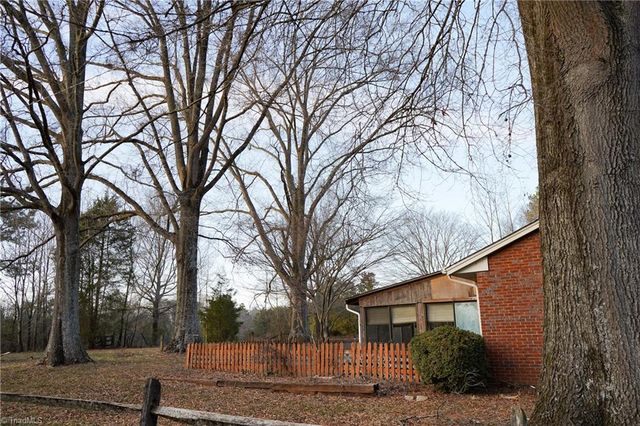 3180 Williston Road, Walkertown, NC 27051