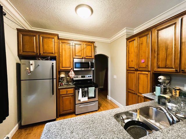 1092 18th Avenue SE, Minneapolis, MN 55414