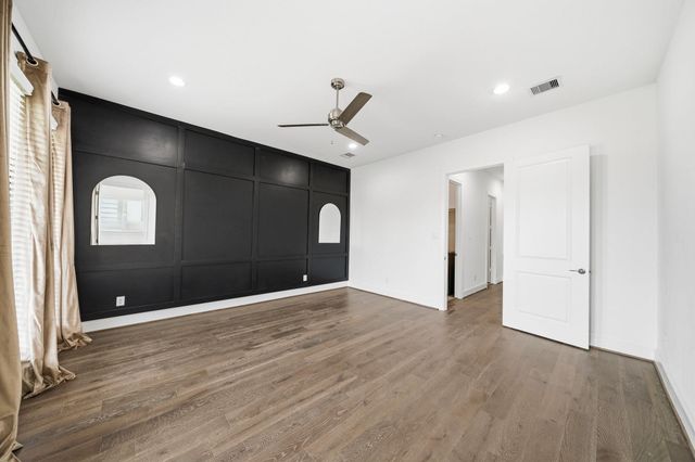 3302 Timbergrove Heights Street, Houston, TX 77008