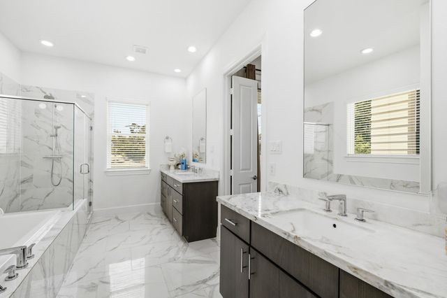 3302 Timbergrove Heights Street, Houston, TX 77008