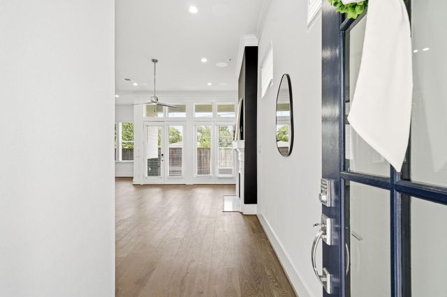 3302 Timbergrove Heights Street, Houston, TX 77008