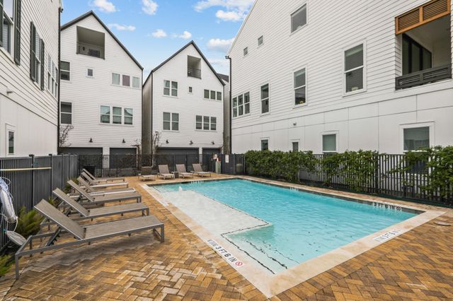 3302 Timbergrove Heights Street, Houston, TX 77008